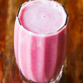 Pomegranate juice in a glass.